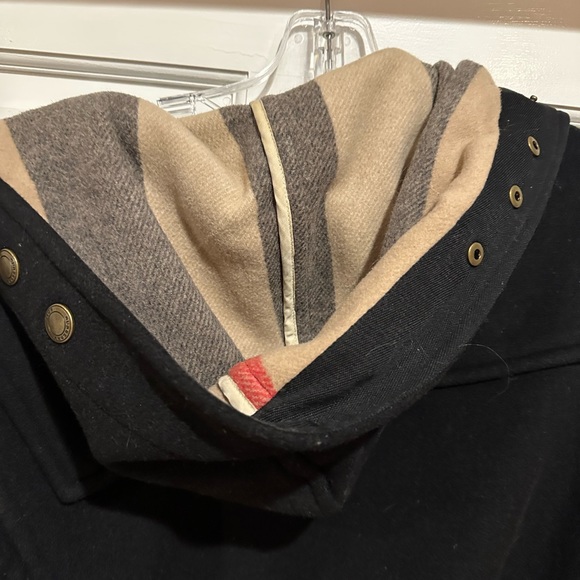 Burberry large women’s pea coat - Picture 6 of 8